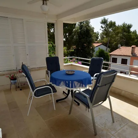 Comfortable And Sunny Rovinj